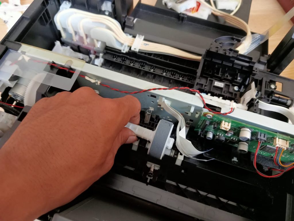 SERVICE ROLLER
