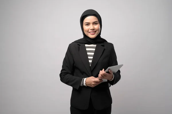 depositphotos_544251892-stock-photo-portrait-young-beautiful-muslim-businesswoman
